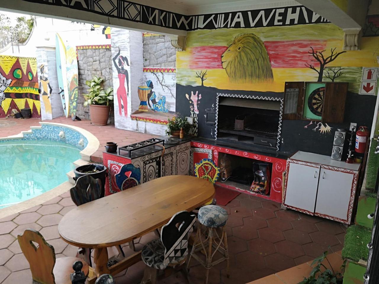 Khululekani - Durban Rasta Hide Out Backpackers Экстерьер фото
